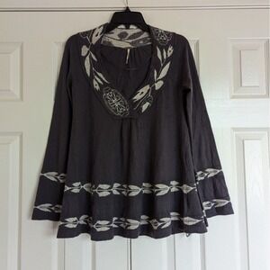 Free People Sweater Women's Sz S  Wool Alpaca Blend Flower V-Neck